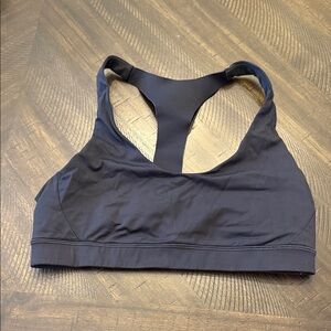 Lululemon Women's Black Sports Bra - 10